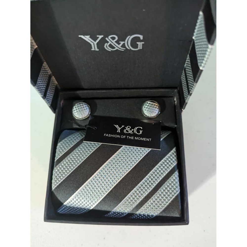 Y & G Black and Grey Tie with Cuff Links